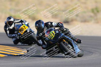 media/Oct-29-2022-CVMA (Sat) [[14c0aa3b66]]/Race 9 Amateur Supersport Middleweight/